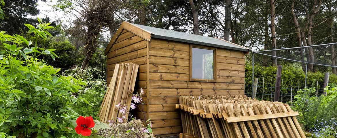 Construire une cabane en bois : quelle réglementation ?